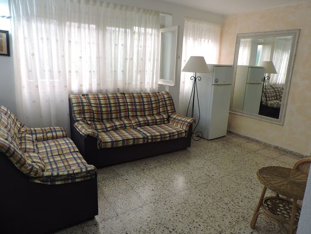 Imagen de los interiores del Hotel Hostal Monreal. Foto 20