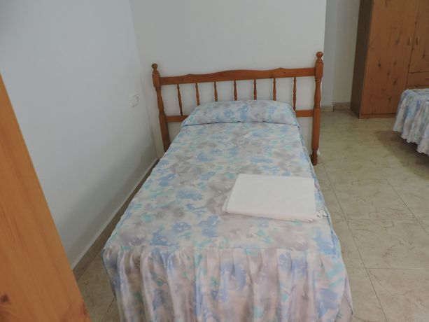 Imagen de la habitación del Hotel Hostal Monreal. Foto 17