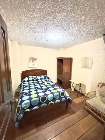 Imagen de la habitación del Hotel Hostal Niiza. Foto 5