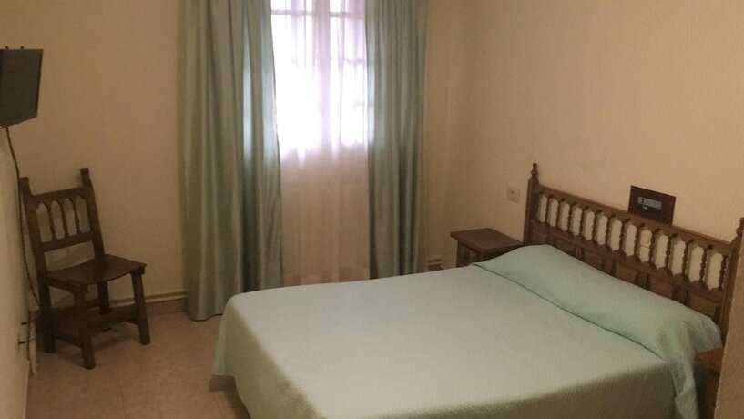 Imagen general del Hotel Hostal O Cristo. Foto 6