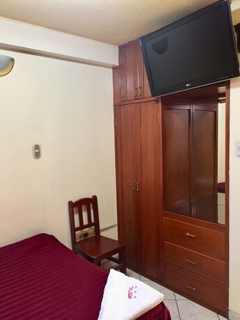 Imagen general del Hotel Hostal Oasis. Foto 2