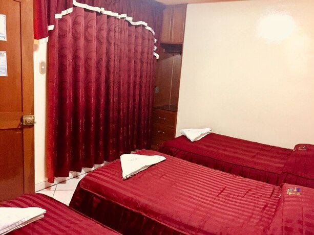 Imagen de la habitación del Hotel Hostal Oasis. Foto 18