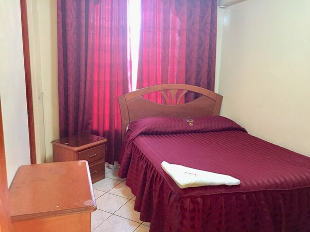 Imagen general del Hotel Hostal Oasis. Foto 15