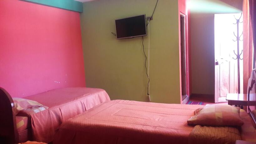 Imagen general del Hotel Hostal Olas del Titicaca - Hostel. Foto 4