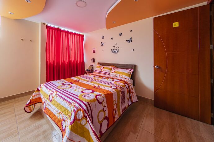 Imagen general del Hotel Hostal Oro Orense. Foto 8