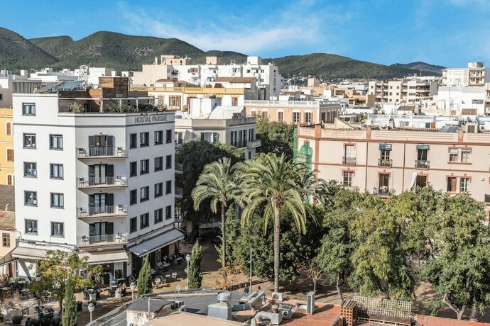 Imagen general del Hotel Hostal Parque Ibiza. Foto 5