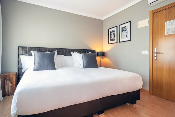 Imagen general del Hotel Hostal Parque Ibiza. Foto 6