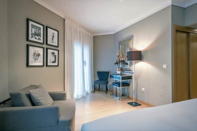 Imagen general del Hotel Hostal Parque Ibiza. Foto 10