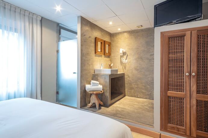 Imagen de la habitación del Hotel Hostal Parque Ibiza. Foto 13