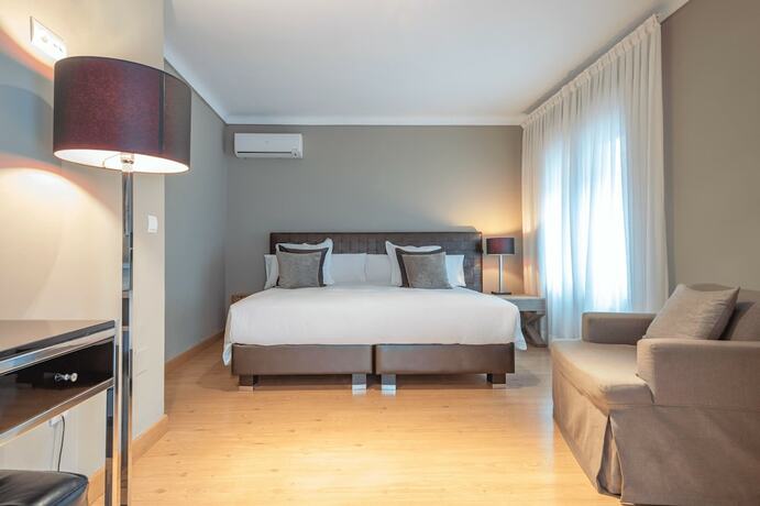 Imagen de la habitación del Hotel Hostal Parque Ibiza. Foto 17