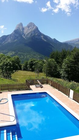 Imagen general del Hotel Hostal Pedraforca. Foto 4