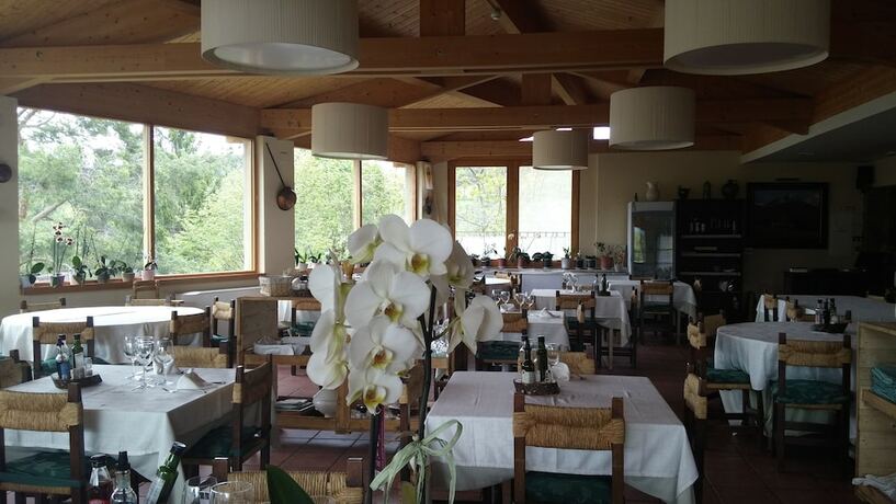Imagen general del Hotel Hostal Pedraforca. Foto 11