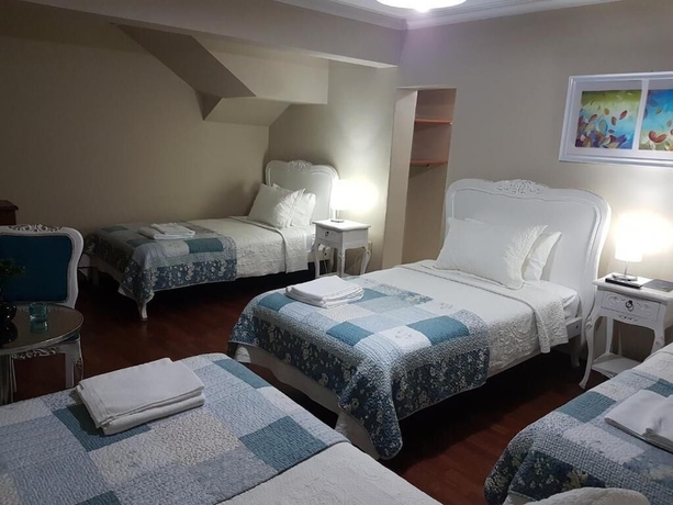 Imagen de la habitación del Hotel Hostal Pehuenche. Foto 5