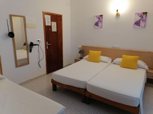 Imagen de la habitación del Hotel Hostal Pepe. Foto 11