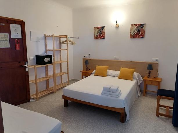 Imagen de la habitación del Hotel Hostal Pepe. Foto 14