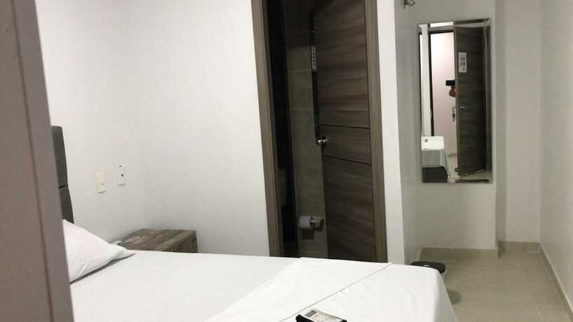 Imagen de la habitación del Hotel Hostal Piedra Del Sol. Foto 11