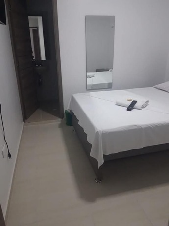 Imagen de la habitación del Hotel Hostal Piedra Del Sol. Foto 17