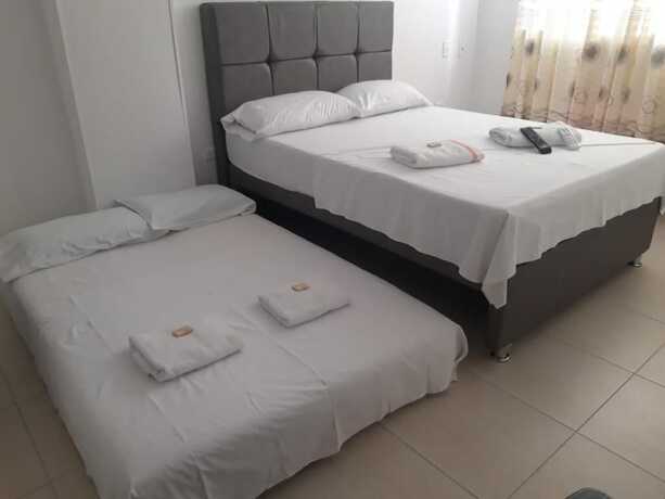 Imagen general del Hotel Hostal Piedra Del Sol. Foto 10