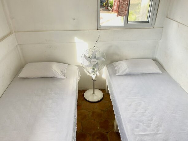 Imagen de la habitación del Hotel Hostal Playa Azul. Foto 8