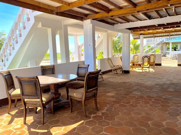 Imagen de la habitación del Hotel Hostal Playa Azul. Foto 13