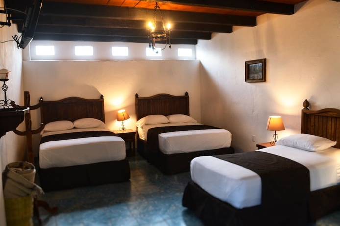 Imagen de la habitación del Hotel Hostal Plaza Central. Foto 2