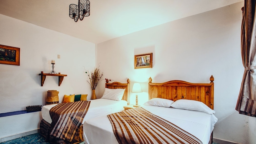 Imagen de la habitación del Hotel Hostal Plaza Central. Foto 8