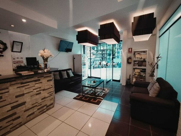 Imagen general del Hotel Hostal Premier Inn. Foto 4