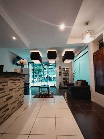 Imagen general del Hotel Hostal Premier Inn. Foto 15