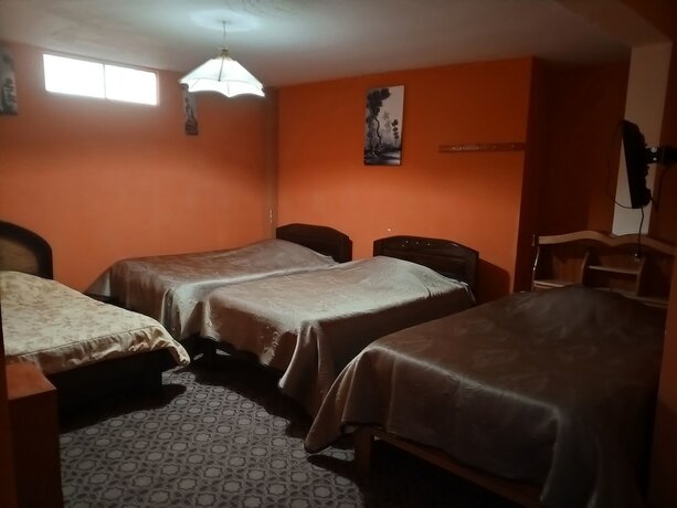 Imagen de la habitación del Hotel Hostal Puerto Alegre. Foto 12