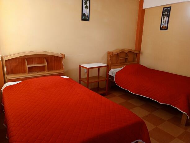 Imagen de la habitación del Hotel Hostal Puerto Alegre. Foto 20