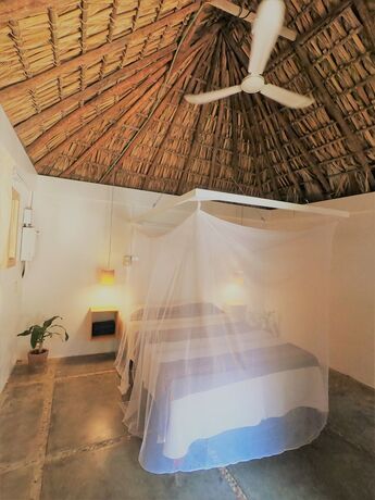 Imagen general del Hotel Hostal Punta Para&iacute;so Caba&ntilde;as. Foto 2
