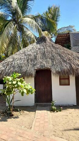 Imagen de la habitación del Hotel Hostal Punta Para&iacute;so Caba&ntilde;as. Foto 20