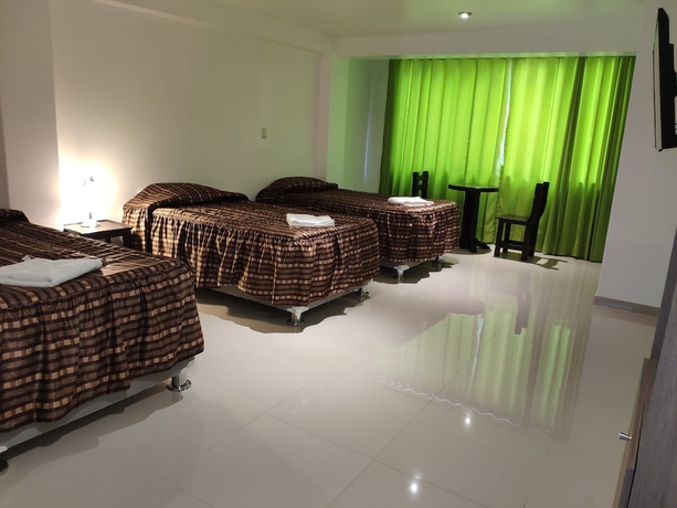 Imagen de la habitación del Hotel Hostal Quilla. Foto 6