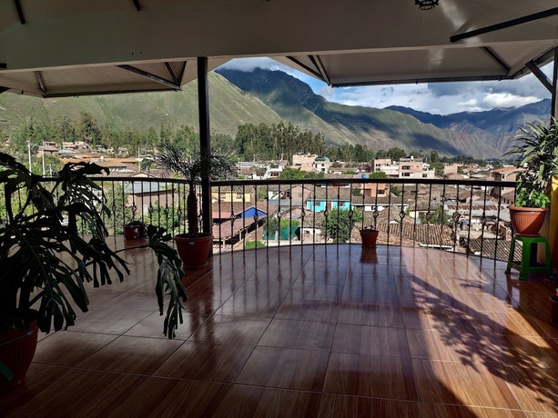 Imagen de los exteriores del Hotel Hostal Quilla. Foto 16