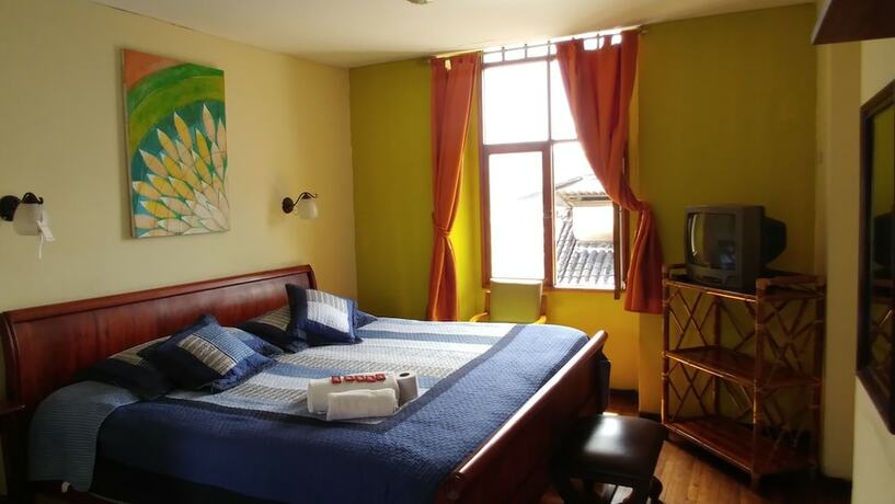 Imagen de la habitación del Hotel Hostal Quito Cultural. Foto 13