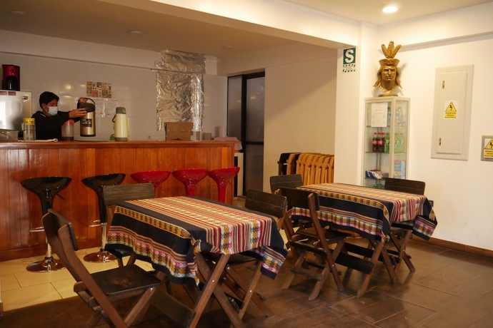 Imagen del bar/restaurante del Hotel Hostal Real House Cusco. Foto 2