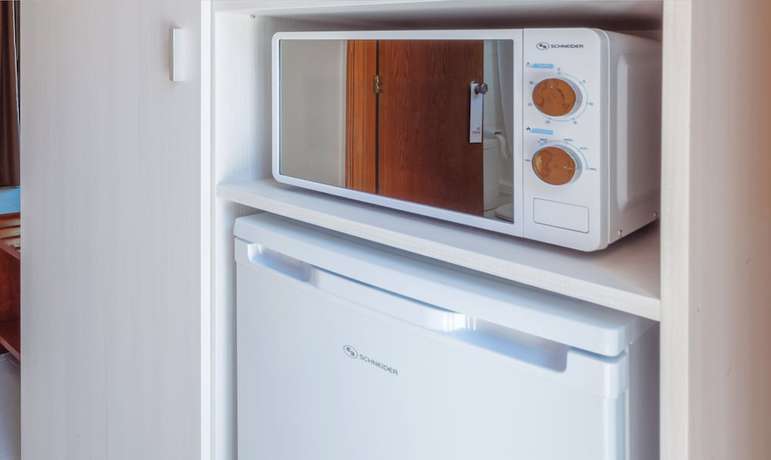 Imagen de la habitación del Hotel Hostal Residencia San Francisco. Foto 12