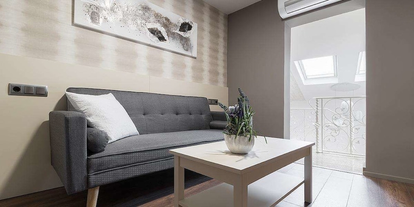 Imagen de los interiores del Hotel Hostal Residencia Victoria. Foto 18