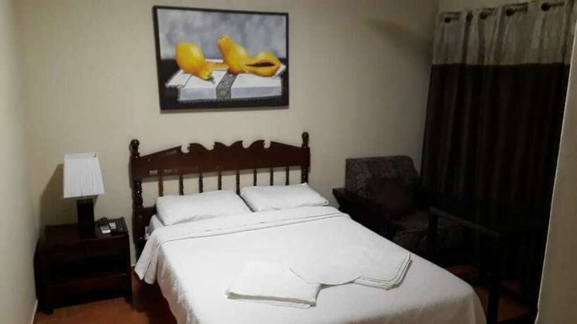 Imagen de la habitación del Hotel Hostal Residencial Leones de Castilla. Foto 18