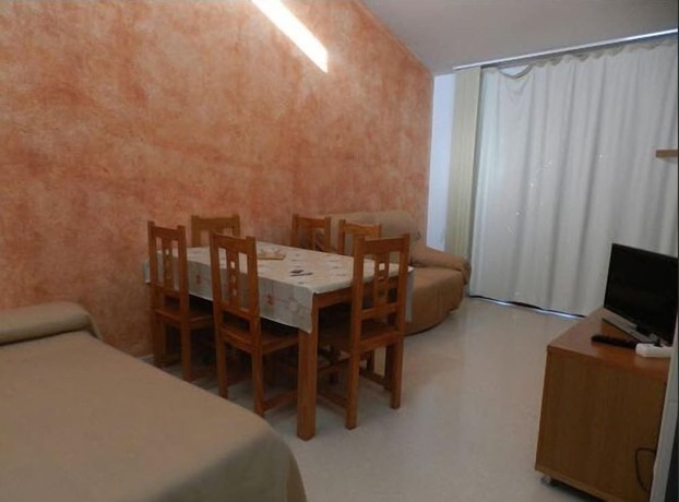 Imagen general del Hotel Hostal Restaurant Cal Feliuet. Foto 1