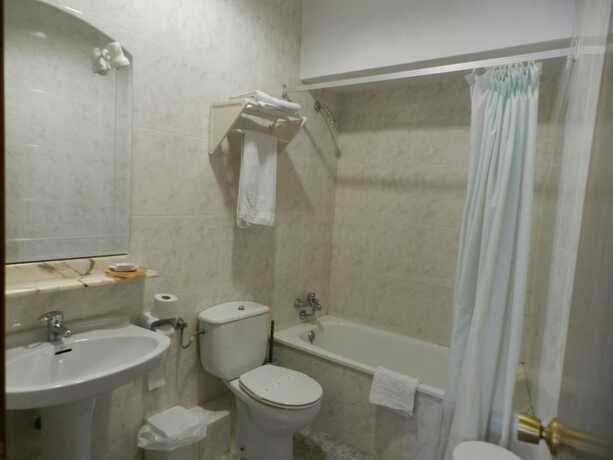 Imagen general del Hotel Hostal Restaurant Cal Feliuet. Foto 7