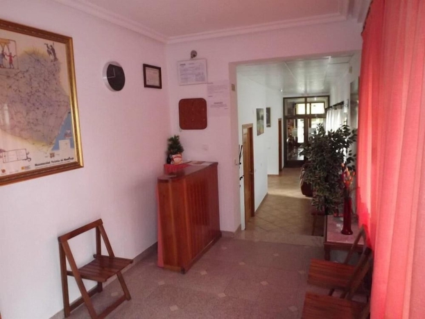 Imagen de los interiores del Hotel Hostal Restaurante Aguilar. Foto 9