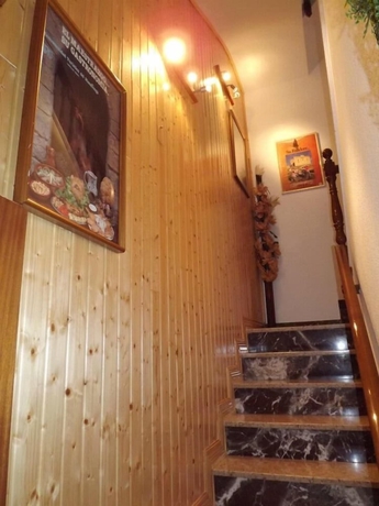 Imagen de los interiores del Hotel Hostal Restaurante Aguilar. Foto 10