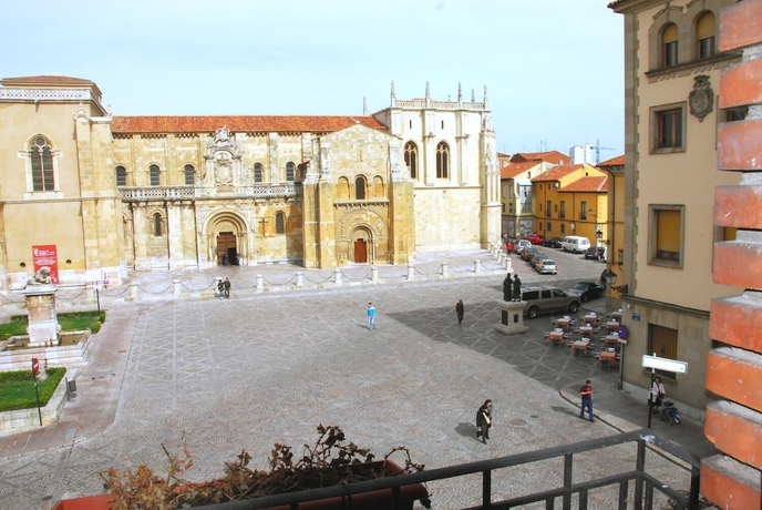 Imagen de la habitación del Hotel Hostal Restaurante Boccalino. Foto 15
