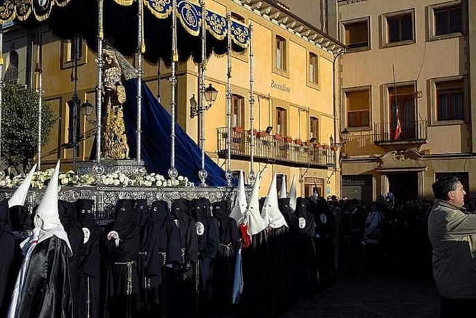 Imagen de los exteriores del Hotel Hostal Restaurante Boccalino. Foto 18