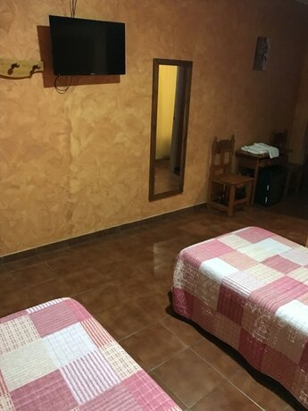 Imagen general del Hotel Hostal Restaurante El Mero. Foto 7