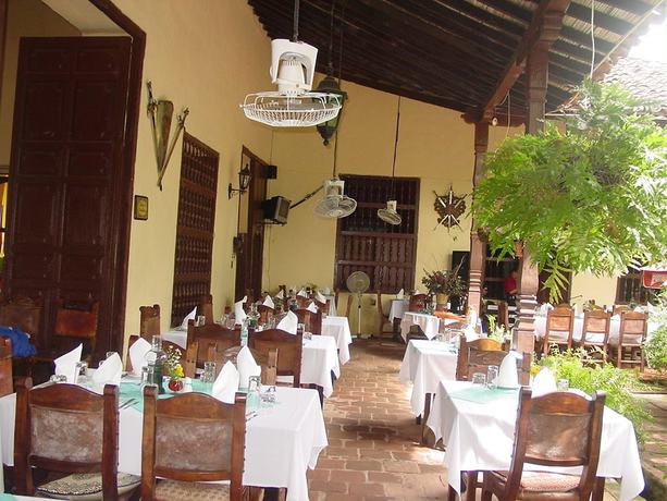 Imagen del bar/restaurante del Hotel Hostal Restaurante Guaracu. Foto 2