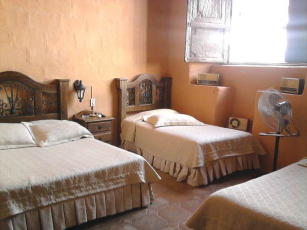 Imagen de la habitación del Hotel Hostal Restaurante Guaracu. Foto 10