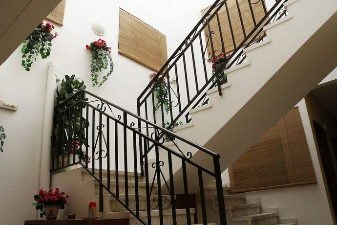 Imagen general del Hotel Hostal Restaurante Labrat. Foto 13