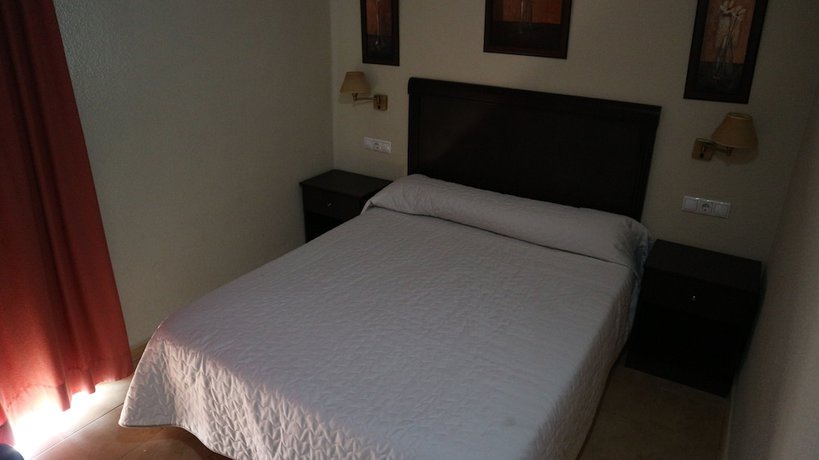 Imagen de la habitación del Hotel Hostal Restaurante Montoro. Foto 5